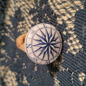 Vintage ceramic knob wine cork